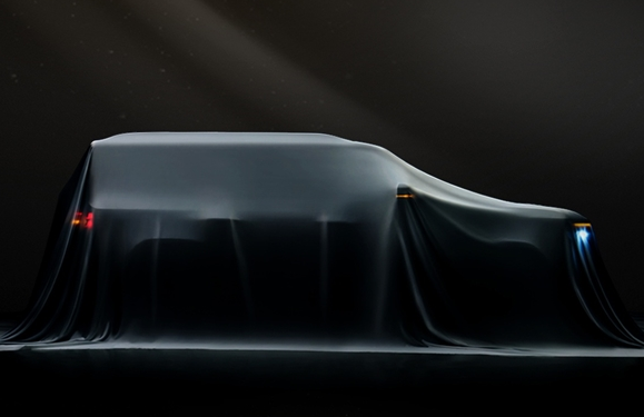 比亚迪全新中大型SUV！方程豹钛7正式官宣：依旧方盒子造型