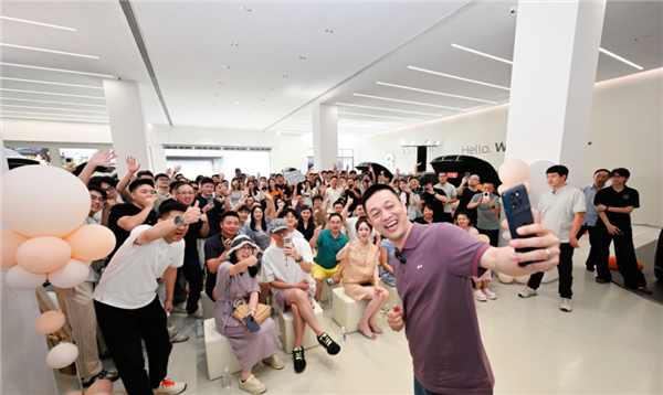理想i8光速降价了！还有机会扳回一城吗