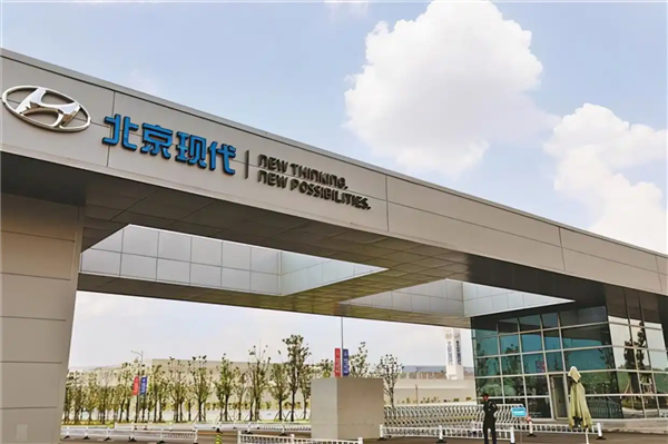 被新能源干趴的国产合资车 跑到海外干趴老外了