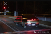 后视镜都不要了！特斯拉Robotaxi路测被拍 新增摄像头清洁装置