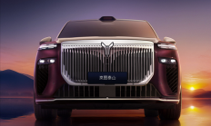 全尺寸旗舰SUV、国产“迈巴赫GLS”！岚图泰山内饰官图公布