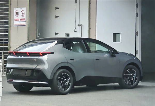 品牌首款纯电SUV!领克Z20发起申报:家族式设计别具一格