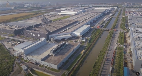 特斯拉上海超级工厂第300万辆整车下线:中国造供应全球半数市场