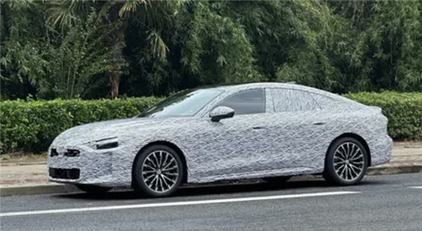 国产智驾加持!上汽奥迪A5L Sportback有望明年年初发布