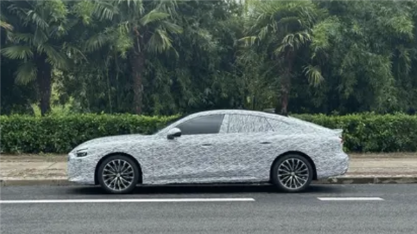国产智驾加持!上汽奥迪A5L Sportback有望明年年初发布