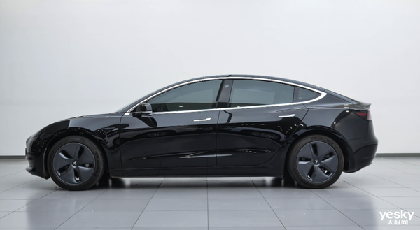 最高优惠3.6万元 Model Y年终降价:特斯拉开始反击了