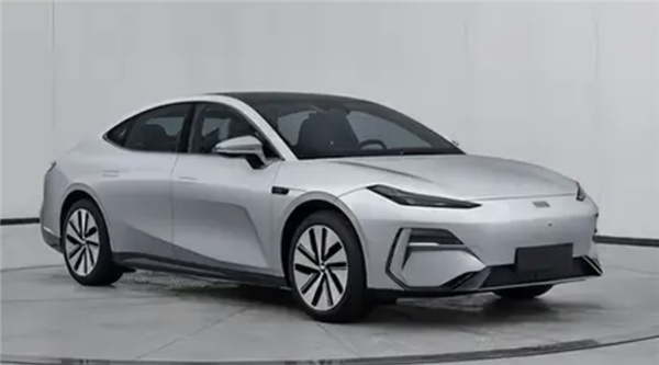 新款吉利银河E8有望明年上市:比亚迪汉同级 定位中大型纯电轿车