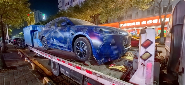 10万不得卖爆!比亚迪海豹06旅行版谍照曝光:空间再升级