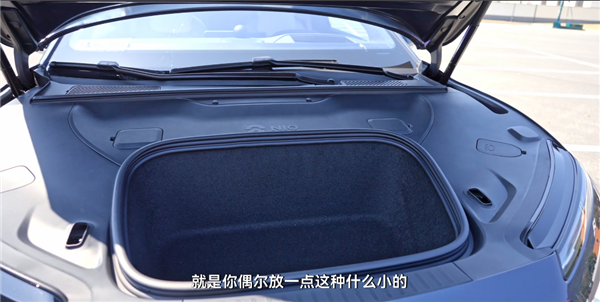 80万的蔚来ET9 甚至还有点性价比。。。