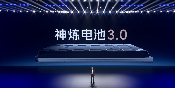 五菱发布神炼电池3.0:5.8mm子弹连续射击不起火不爆炸
