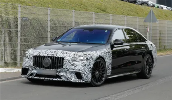西装暴徒！新款奔驰AMG S 63 E 曝光：扭矩高达1430牛·米
