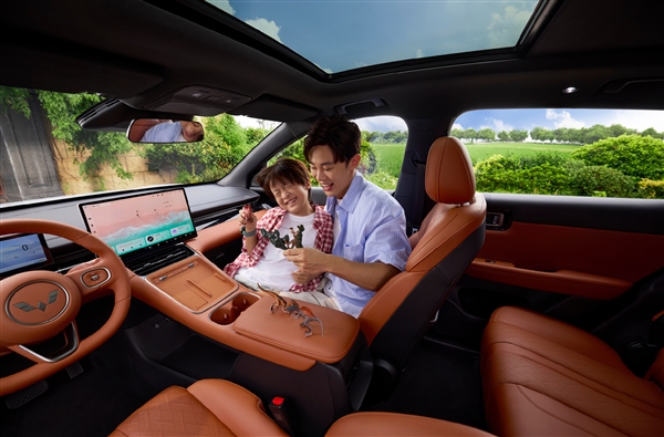 不到9万买家用插混SUV 新款五菱星光S上市:8.98万起