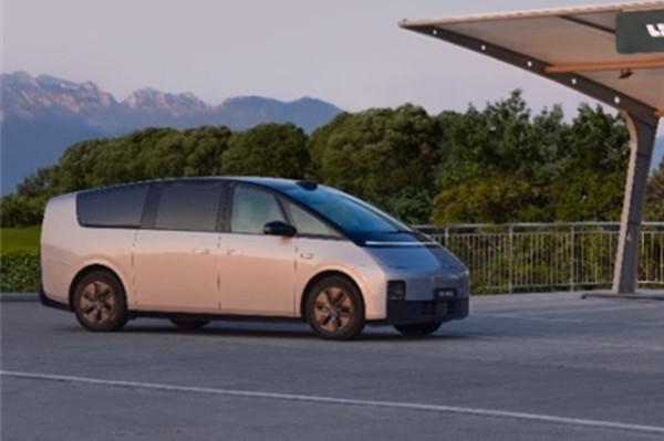 李楠的理想MEGA大概率中招要召回：当事人还没收到通知