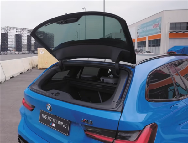 看完94万的宝马M3旅行版:我的眼泪从嘴角流了下来