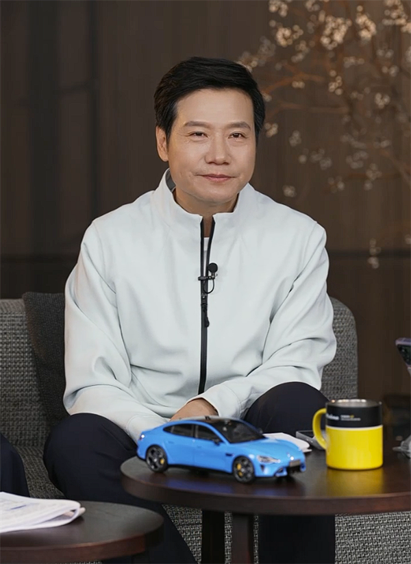 雷军回应网传小米SU3渲染图：肯定是假的！车型规划都保密