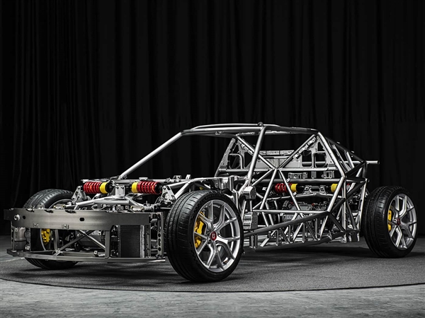 中国造的小跑车SC01将出口欧洲：限量1000台 售价50万元